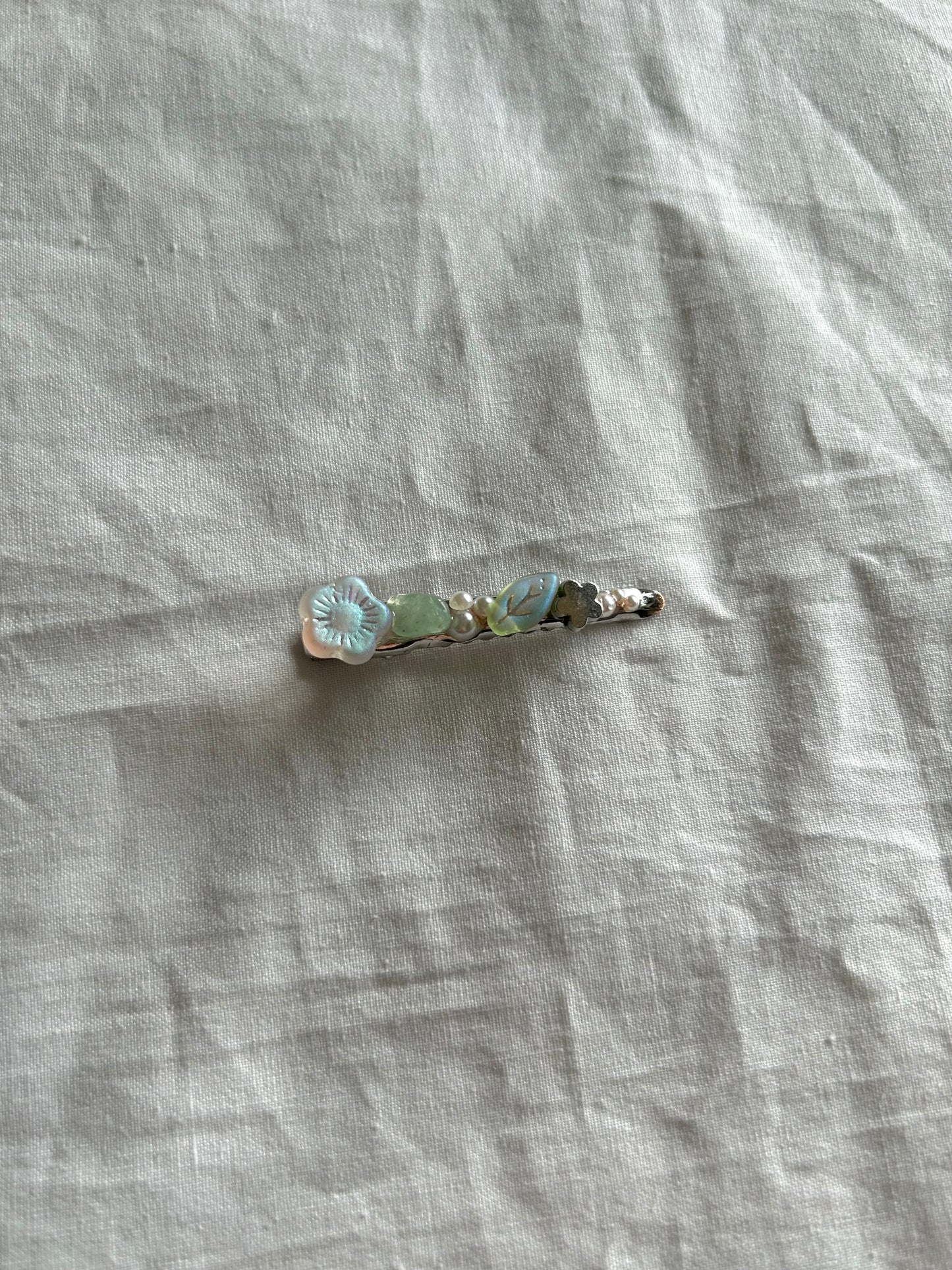 resin hair clips