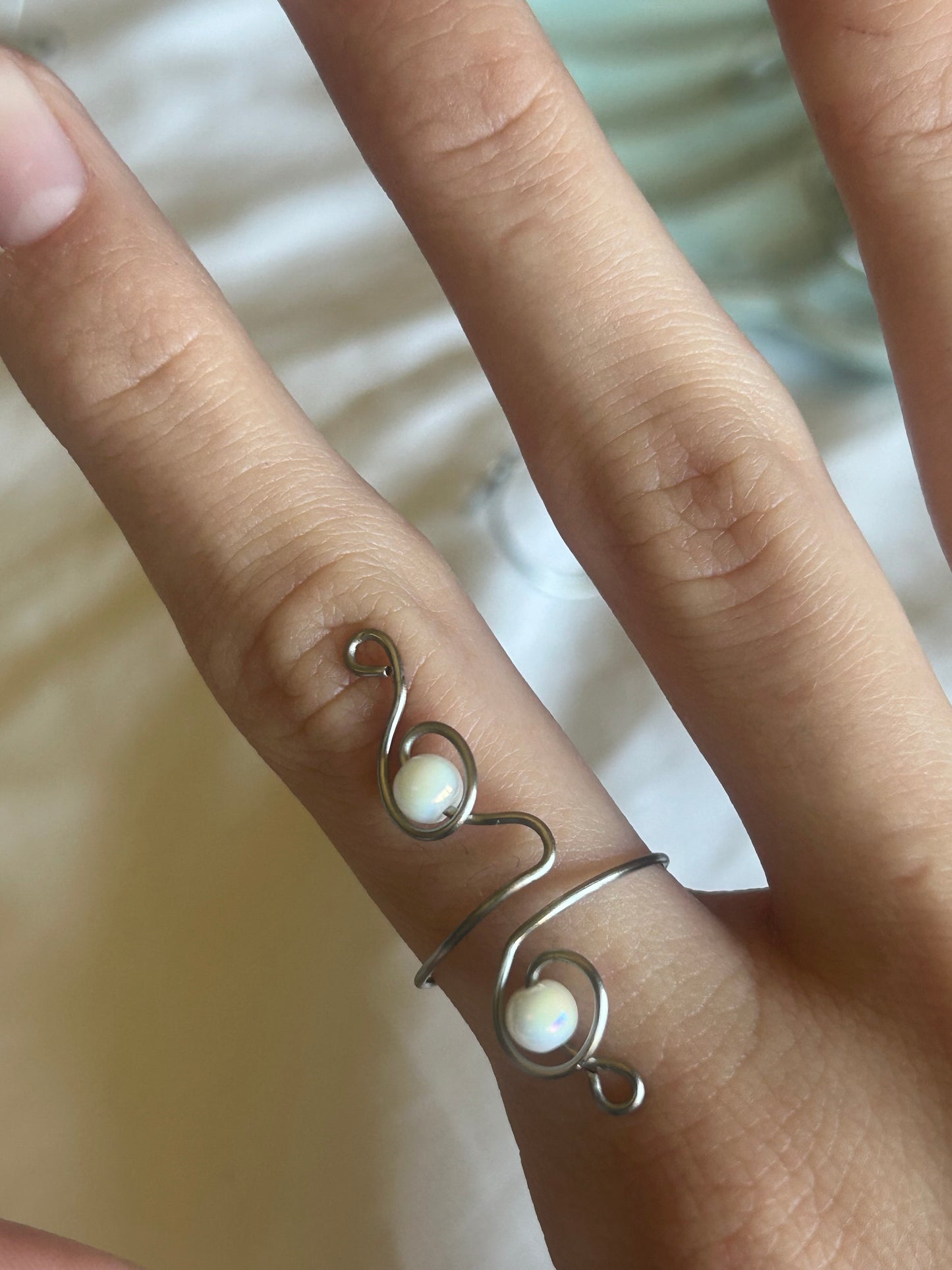 rings!