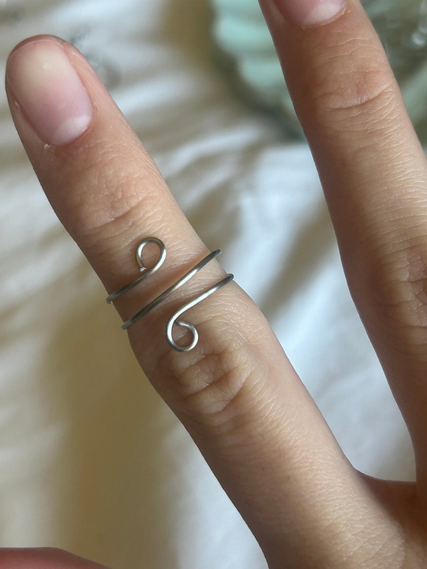 rings!