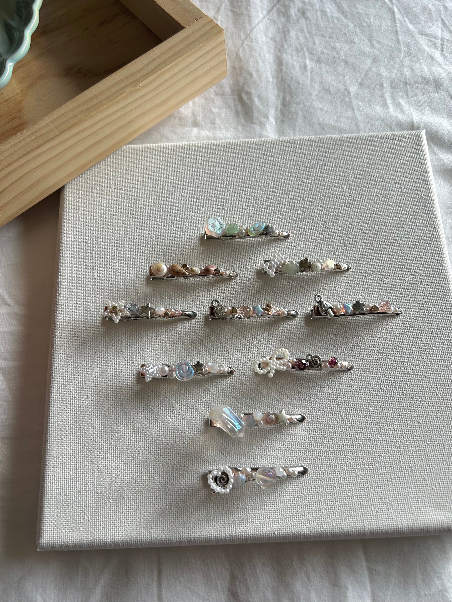 resin hair clips