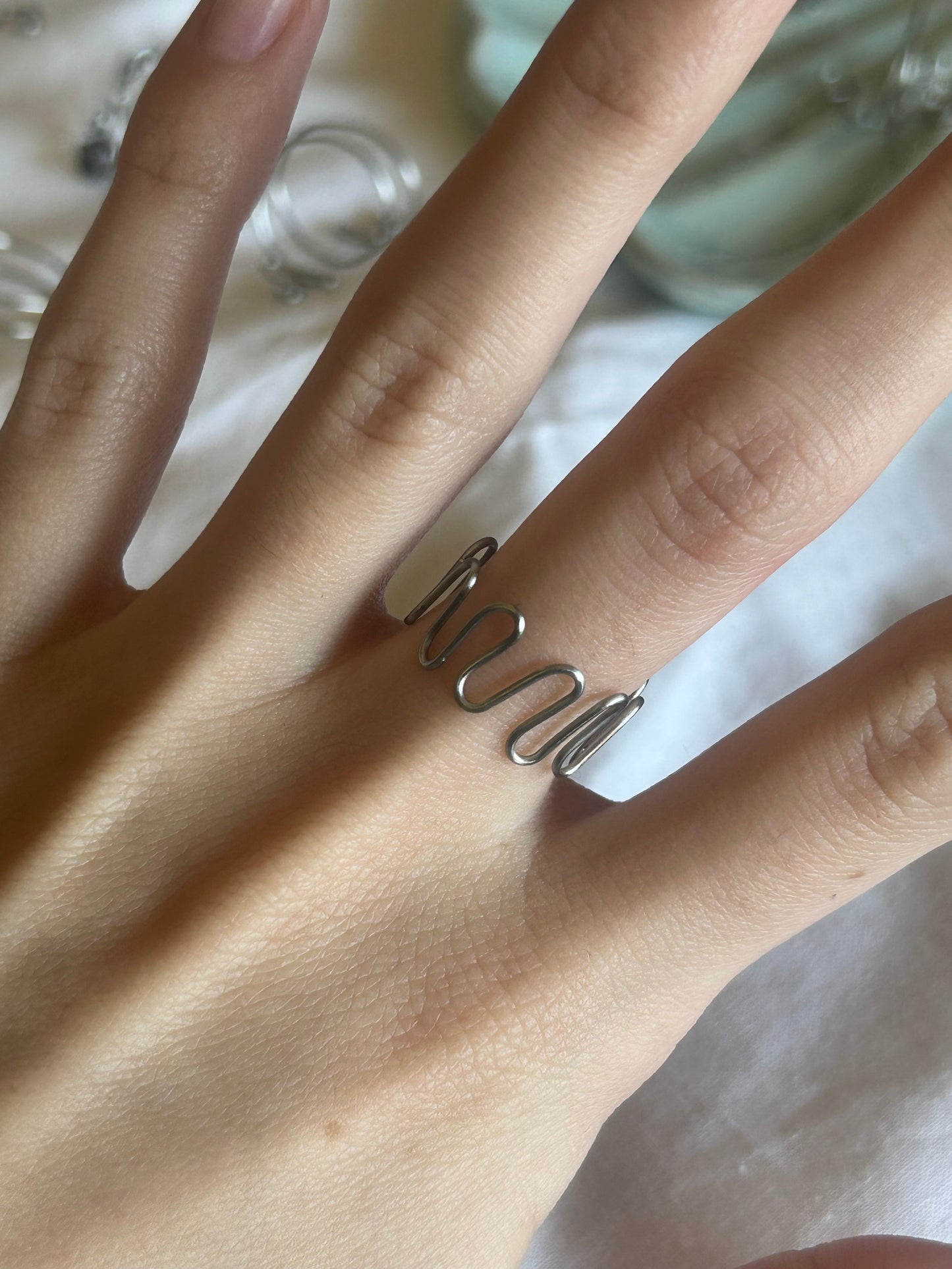 rings!