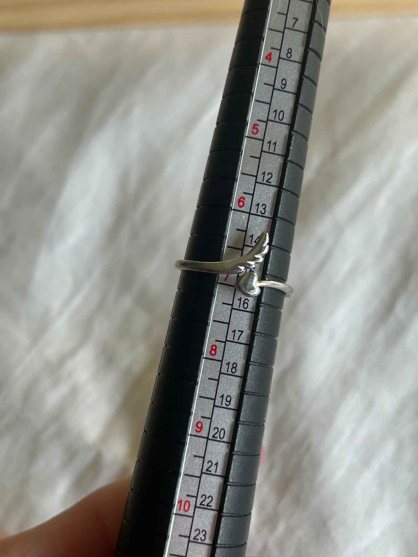 silver ring {size 7}