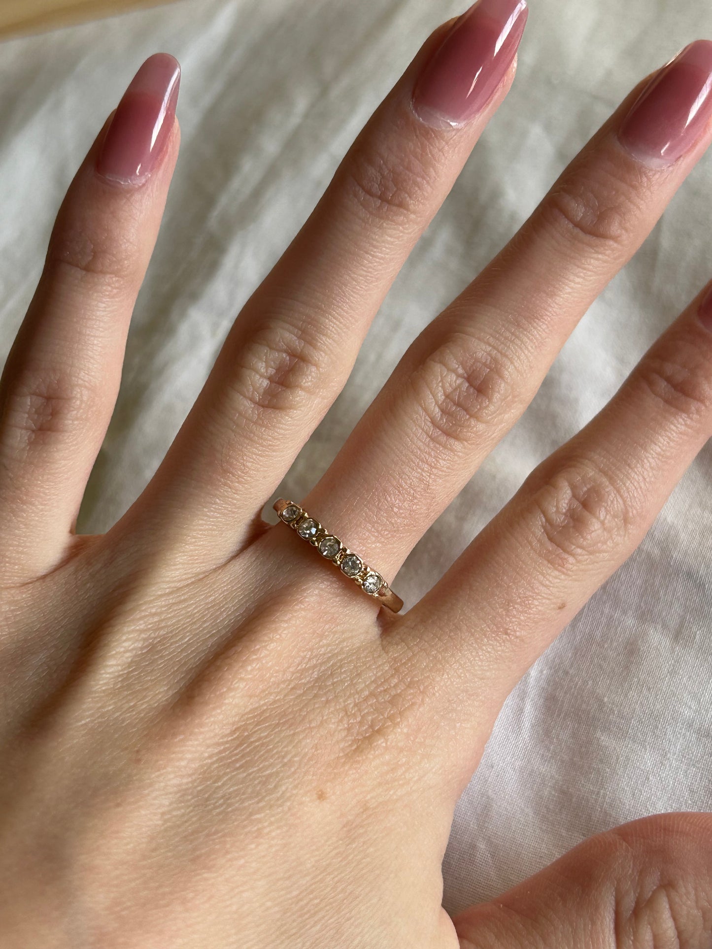 gold ring {size 7 1/2}