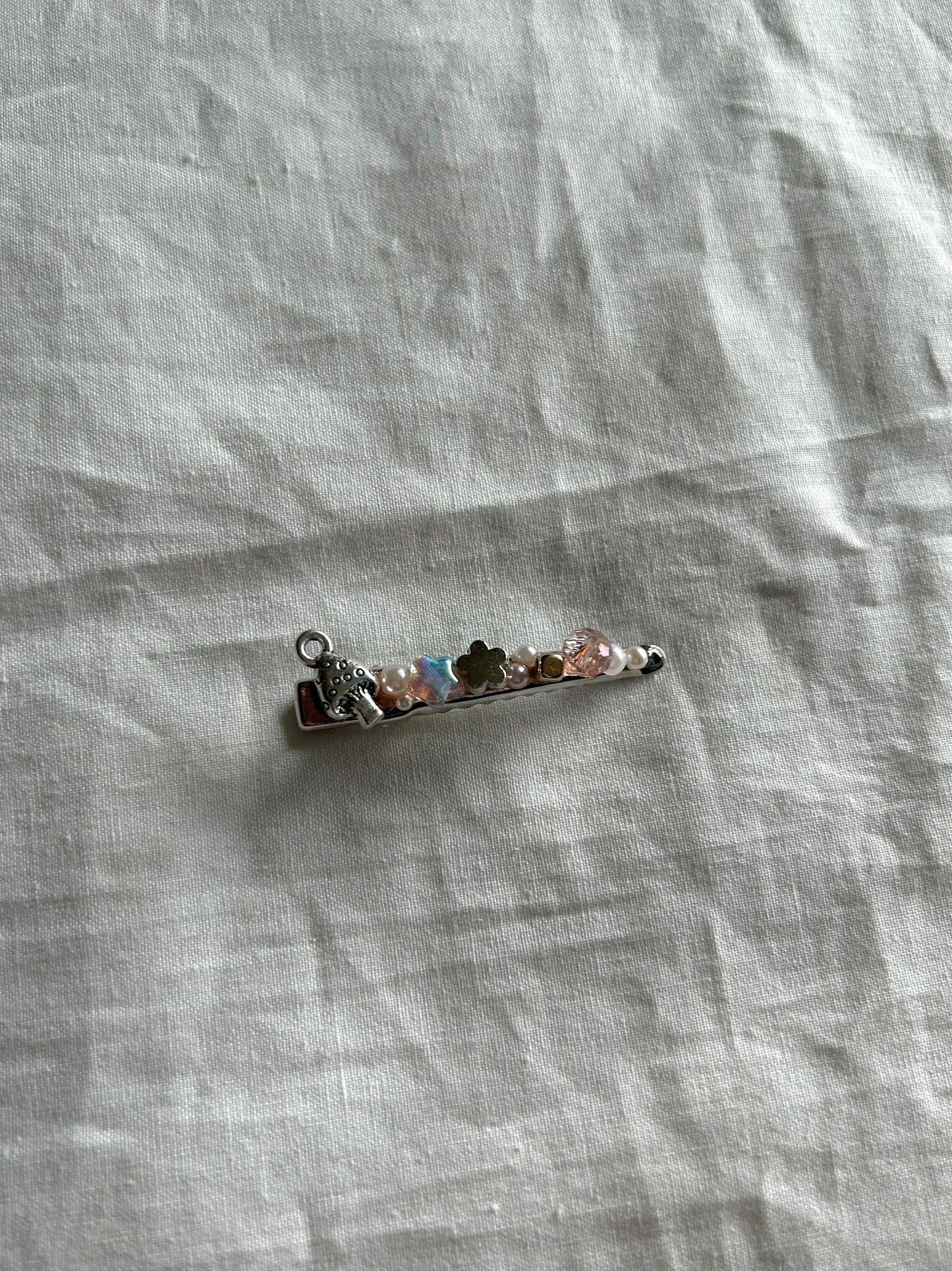 resin hair clips