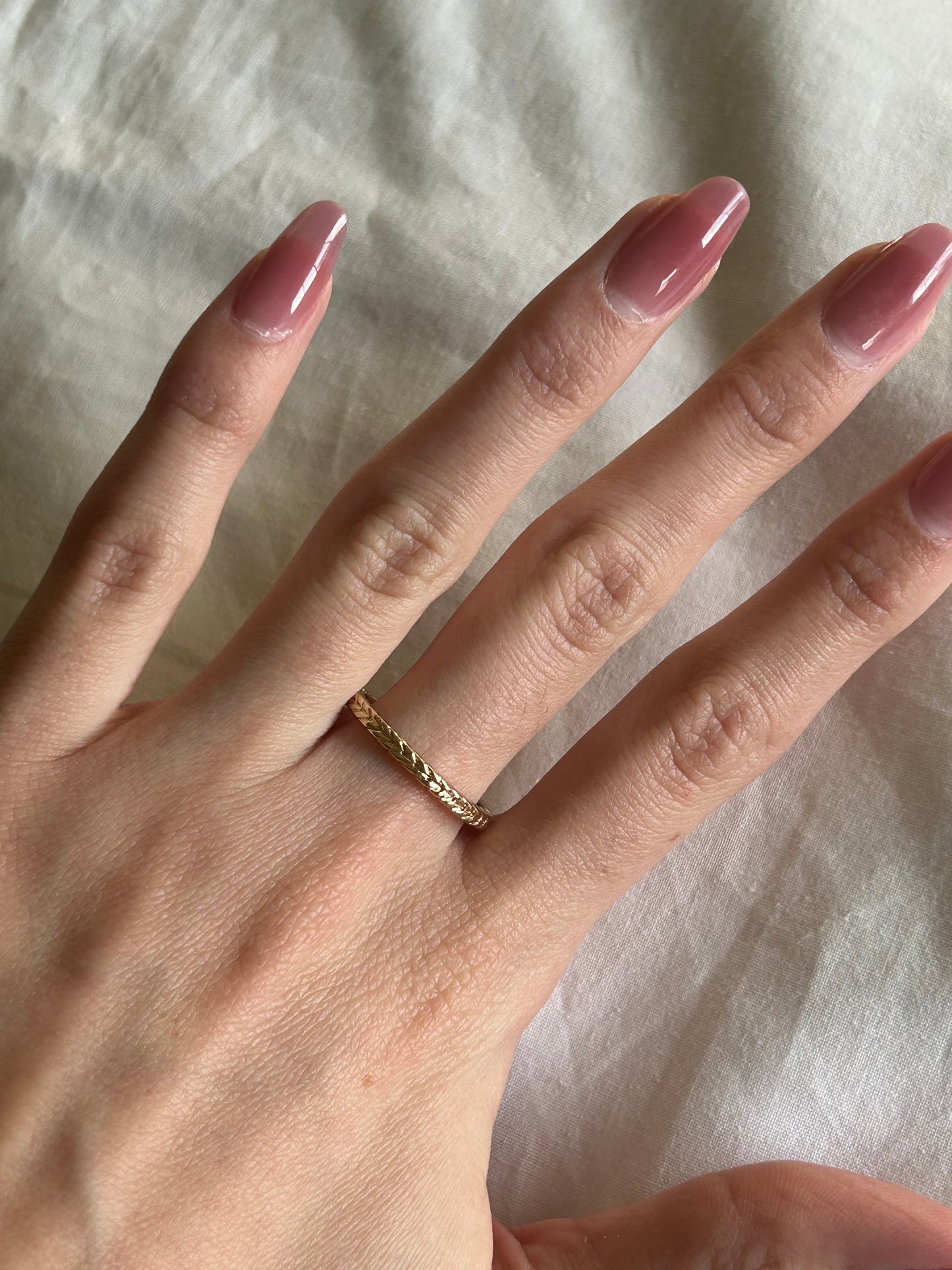 gold ring {size 8}