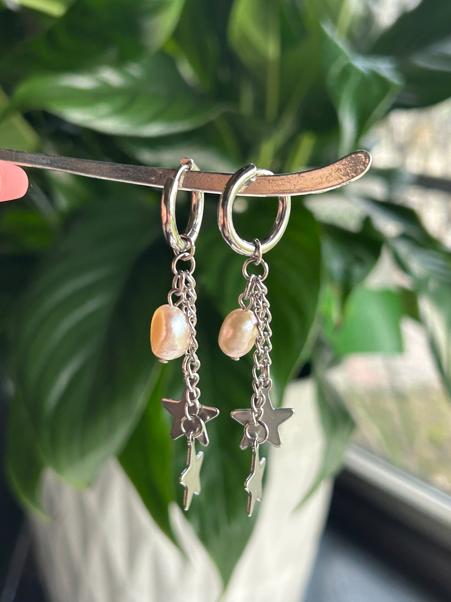 pearl earrings (3 styles)