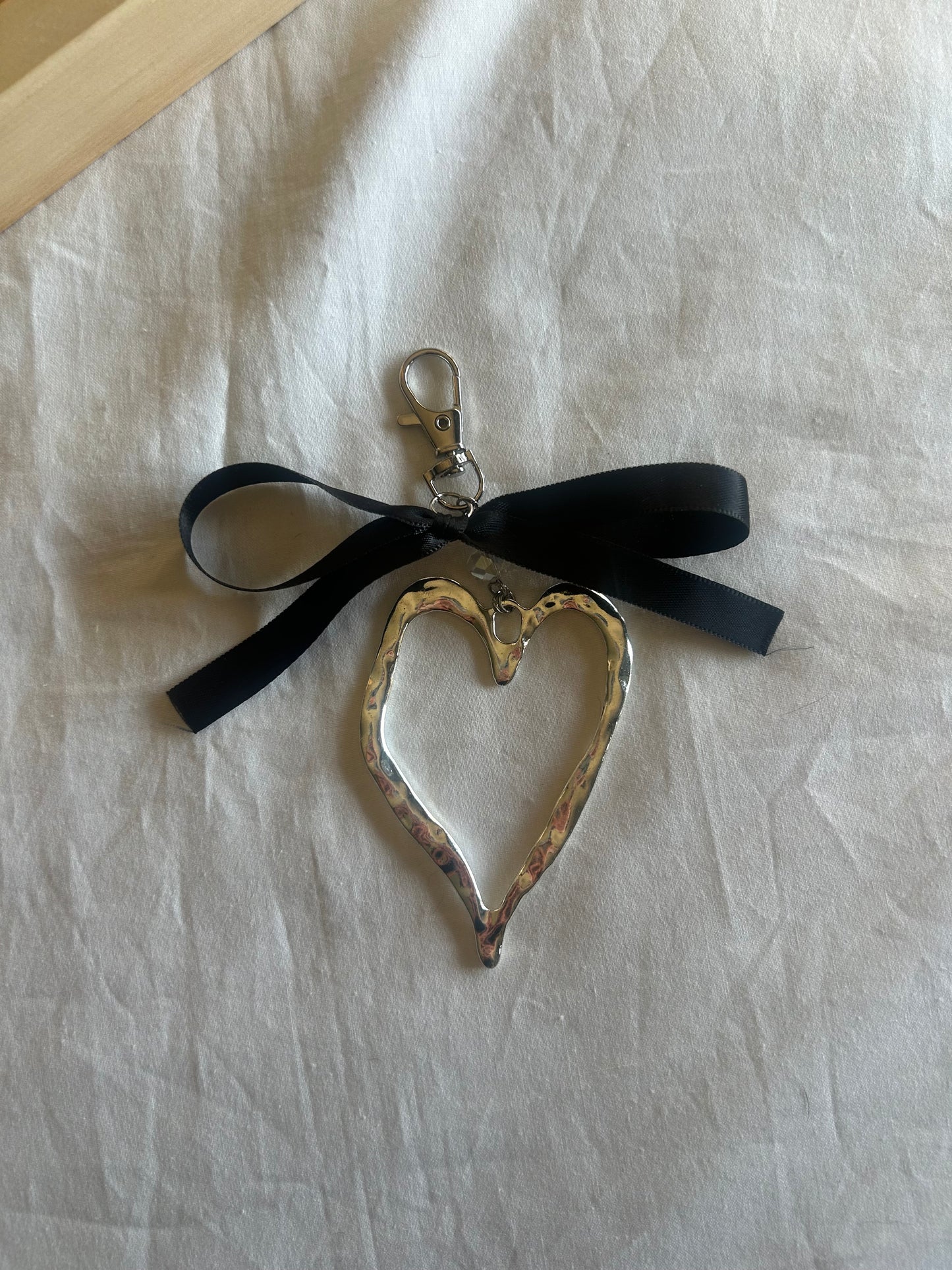 heart/bow keychains