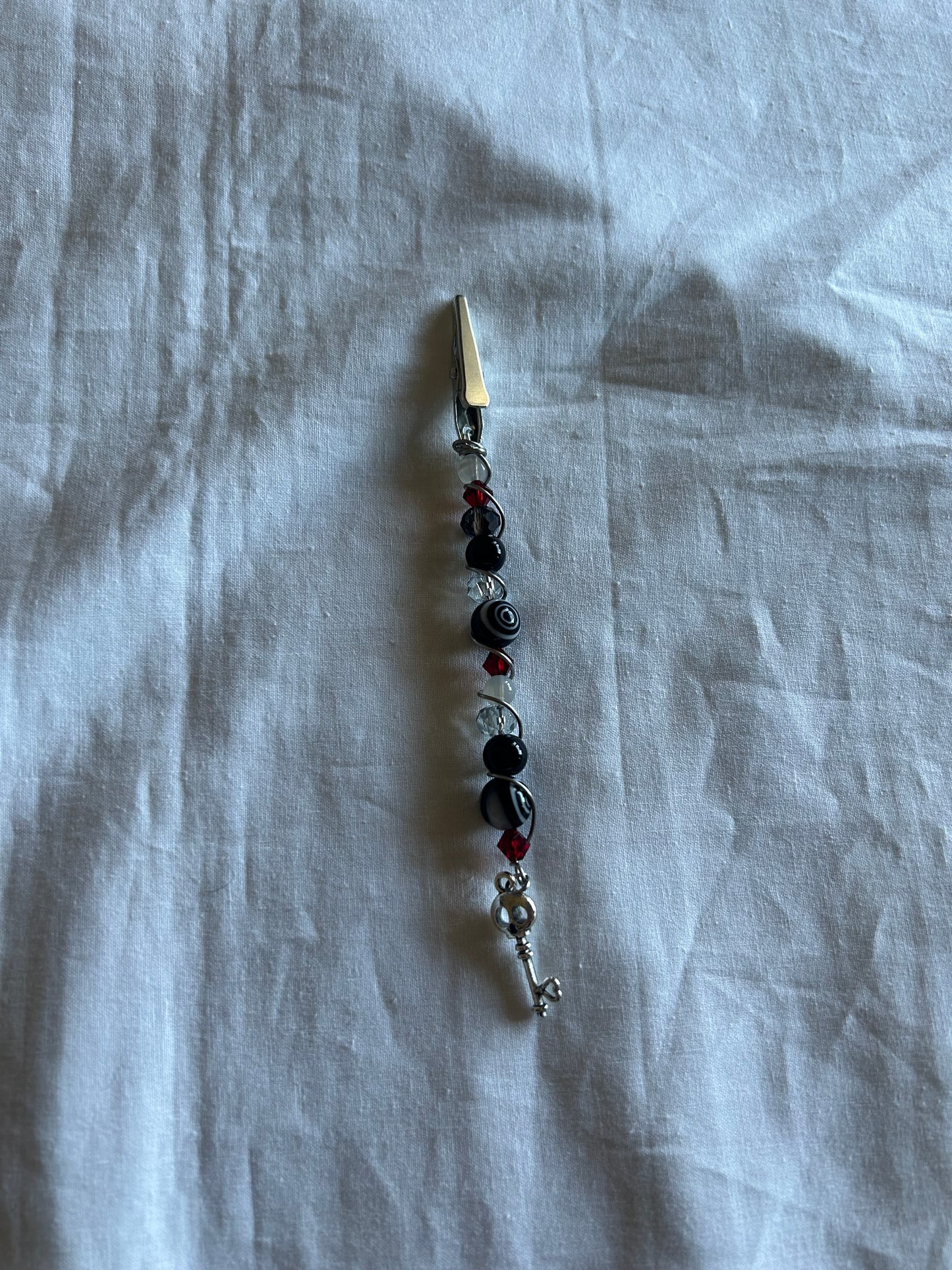 spooky roach clips