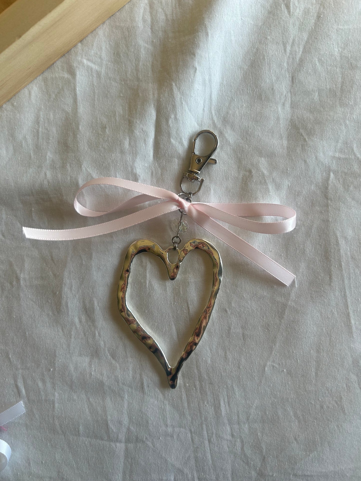 heart/bow keychains